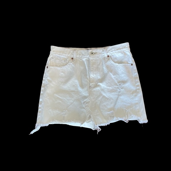 Lucky brand white denim cotton blend raw hem distressed jean skirt size 8 / 29 - Picture 1 of 12